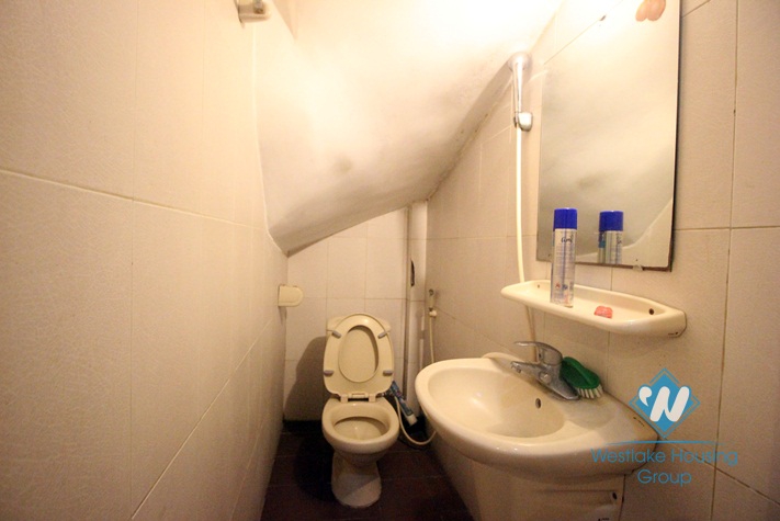 Fully furnished 03 bedrooms house for rent in Doi Can street